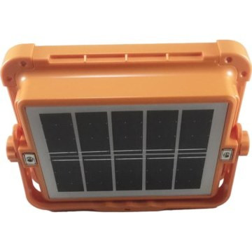 پرژکتور شارژی خورشیدی کیانگ مدل KY-200W ظرفیت ۲۰۰ وات